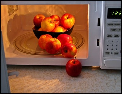 heating apples