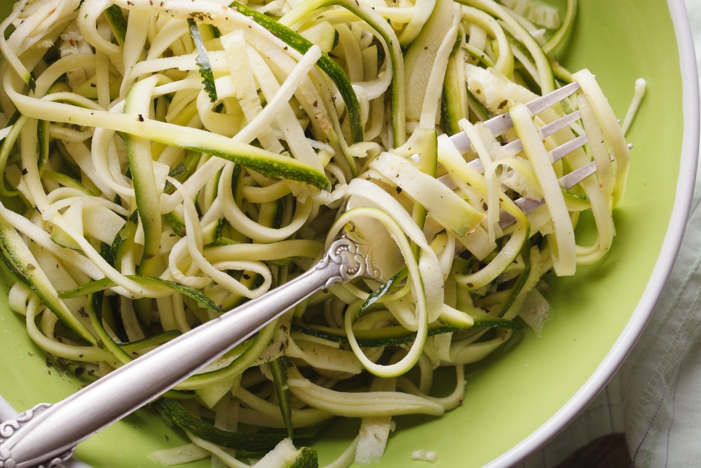 how to make courgette noodles without a spiralizer
